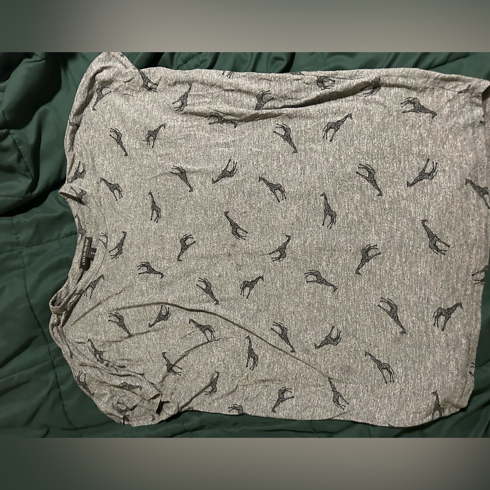 Giraffe Maternity Shirt